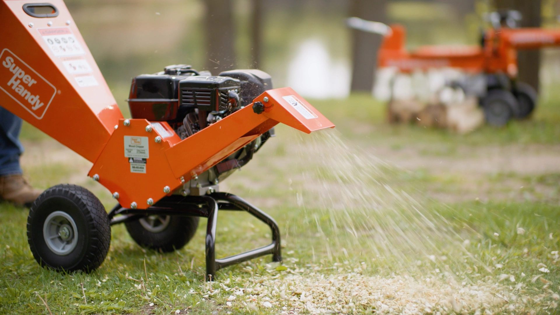 Husqvarna Power Axe 350i battery chainsaw