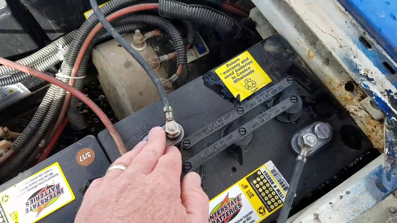 8 volt golf cart battery bank installed