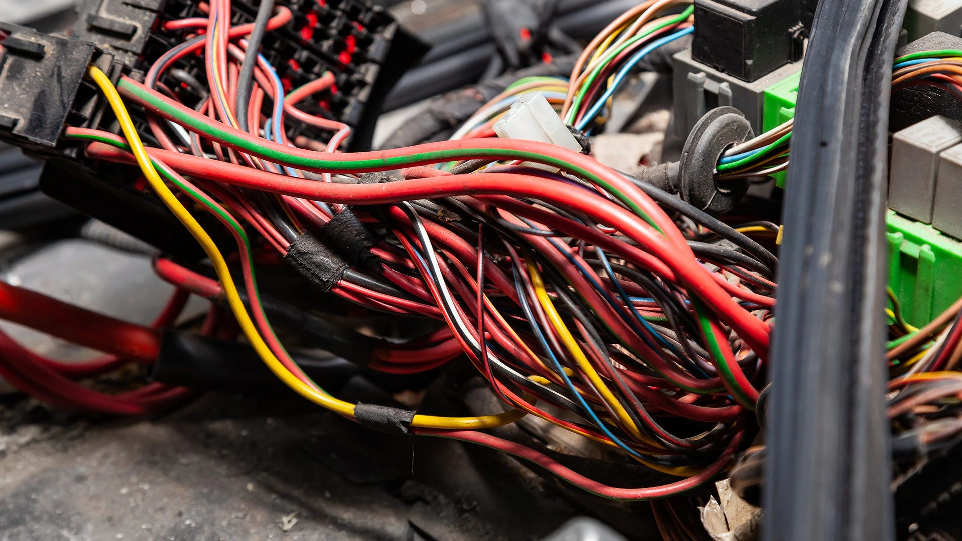 Wiring harness repair on small engine equipment